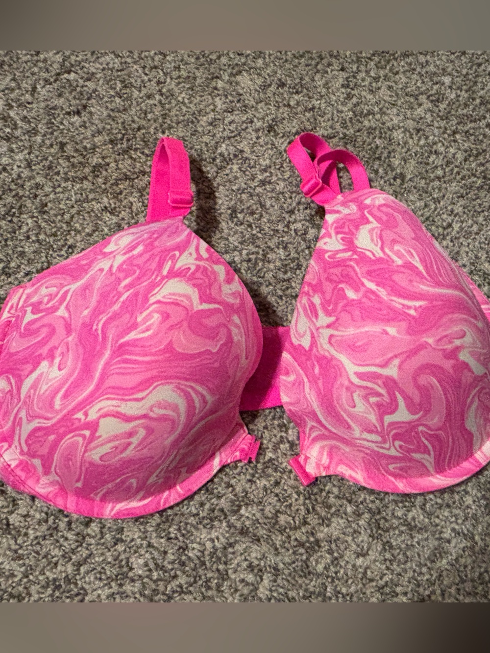 PINK Victoria's Secret Pink Marble-Print Bra